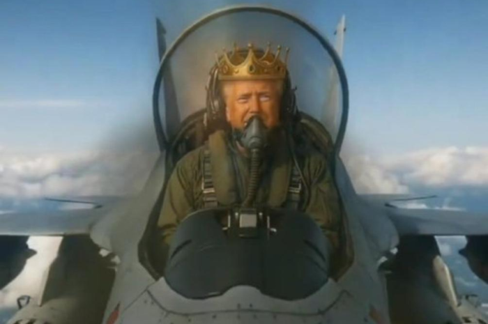 Трамп шокировал протестующих с помощью AI-видео