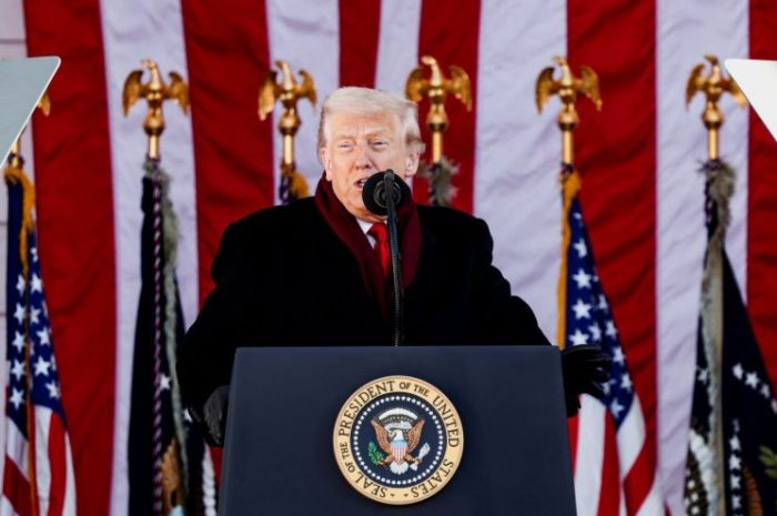 Шатдаун в США может завершиться уже сегодня: Трамп готов подписать закон о временном финансировании