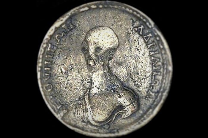 Древние египетские монеты с изображениями пришельцев: тайна, которую официальная история отказывается объяснять