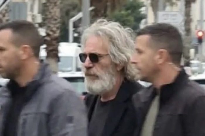 Теория о том, что Джеффри Эпштейн жив